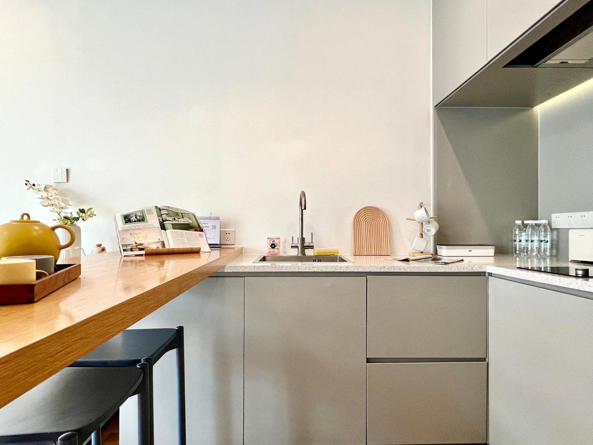 Base-Shanghai Suhe Serviced Apartment, Near East Nanjing Road & People'S Square Exterior foto