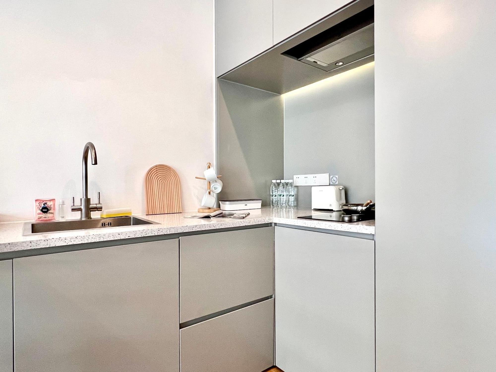 Base-Shanghai Suhe Serviced Apartment, Near East Nanjing Road & People'S Square Exterior foto